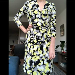 NWT LORD & TAYLOR Wrap Dress Petite XS